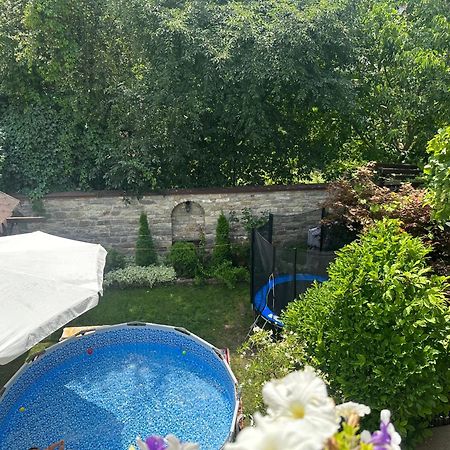 Villa Celebrity Kamianets-Podilskyi Exterior foto